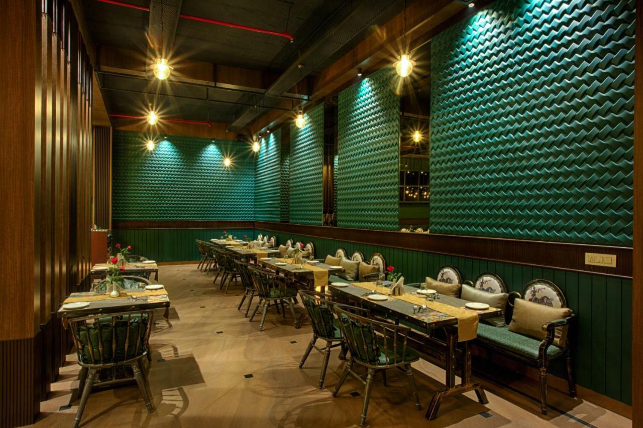 Four Vedas Hotel & Resort Siliguri Exterior foto